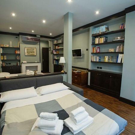 Two Sisters Suites Неаполь Экстерьер фото