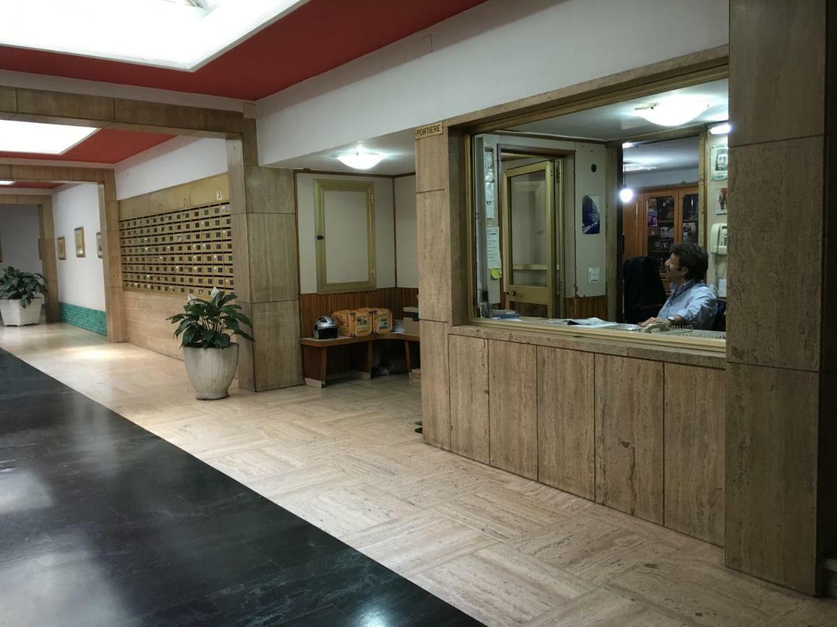 Two Sisters Suites Неаполь Экстерьер фото