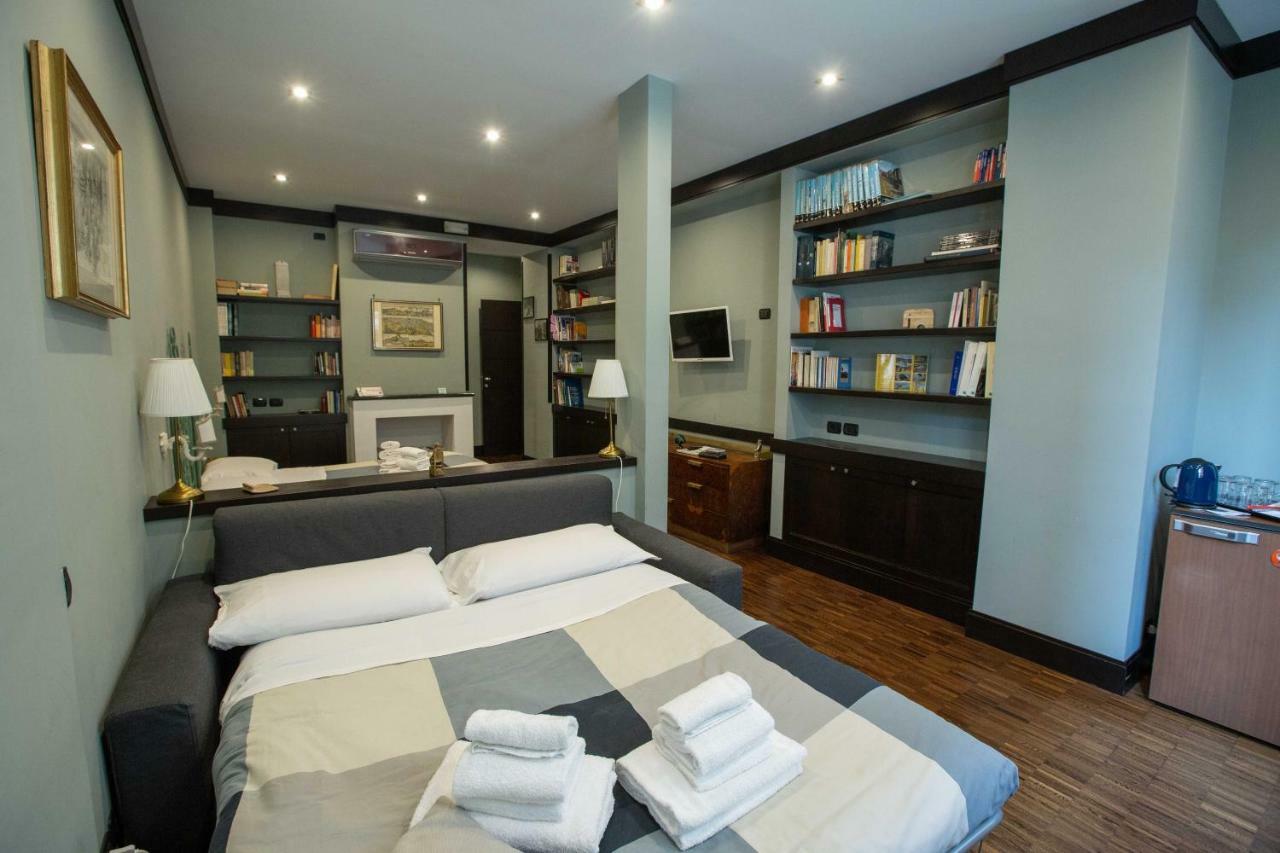 Two Sisters Suites Неаполь Экстерьер фото